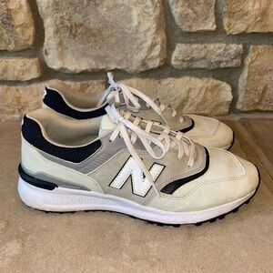 New Balance Men's Cream and Black Sneakers